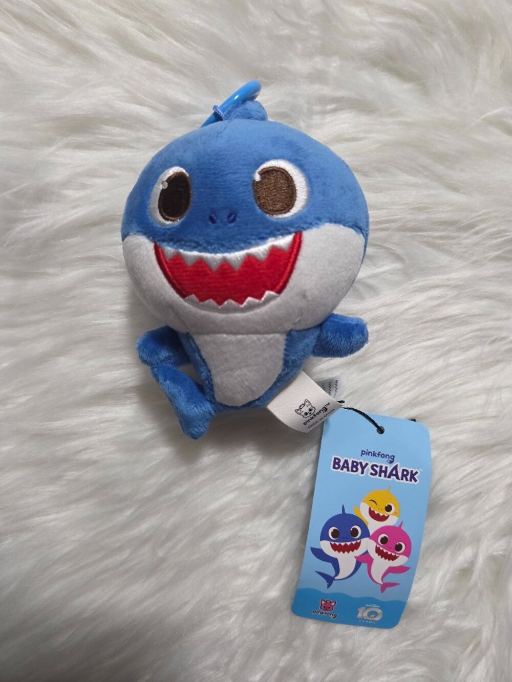 Pink Fong Daddy Shark Plush Keychain